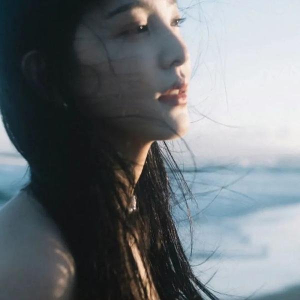 夜晚与片刻